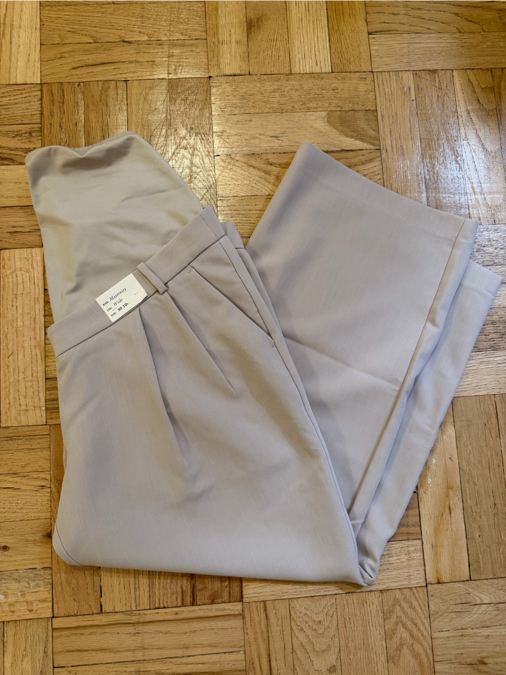 NWT Abercrombie maternity trousers size 30